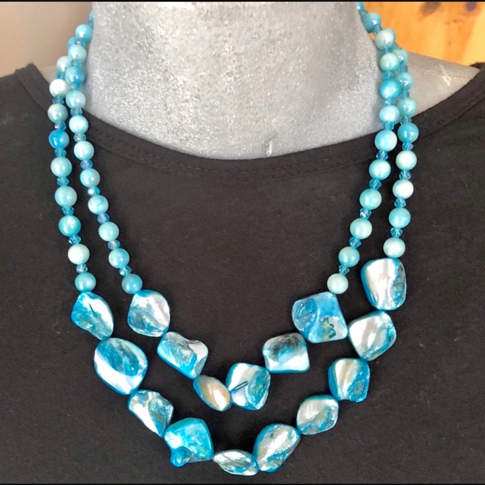 Turquoise Necklace for Ladies (Short w/ 10" Drop)